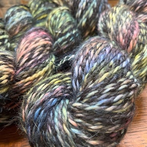 100% Alpaca Yarn, Worsted Weight, Hand Dyed, 165 Yards, 3.5 Ounces, Espiral - Carnival