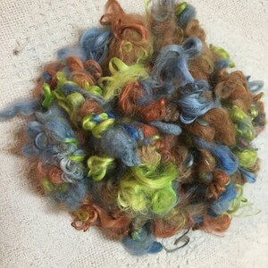 Alpaca Art Yarn, Hand Spun, 5 Yards, Hand-Dyed, Wattle, Bluegum, Wattlebark, Natural Color, Light Fawn
