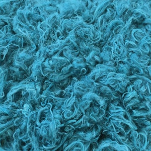 Suri Alpaca Fiber, 5 Inches, Lily, Hand-Dyed, 2 Ounces, Luminous, Doll Hair, Spinning Fiber, Felting Fiber, U.S. Grown Alpaca