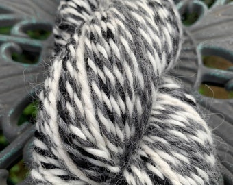 Hand Dyed Alpaca Yarn Worsted Weight – Espiral – 165 Yards – Barranca