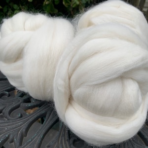 White 100% Baby Alpaca Roving for Spinning and Felting, 4 Ounces