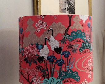 Elegant handmade red lampshade with Japanese motif - LAMPARiOMA studio