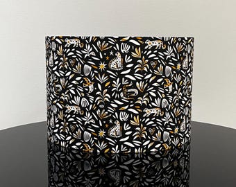 Luxury animal-inspired black lampshade by LAMPARiOMA - Available for table lamp or as a pendant