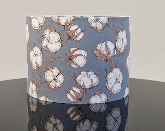 Handmade Lampshade with Cotton Flowers - LAMPARiOMA Luxury Decor