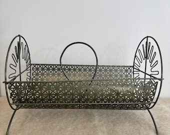 MCM Metal magazine rack