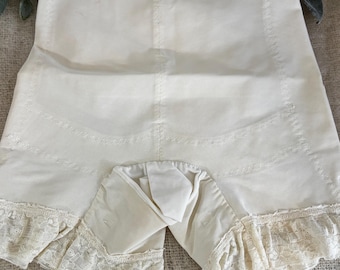 Symbra’ette Inc Figure Control girdle shapewear W703 Medium