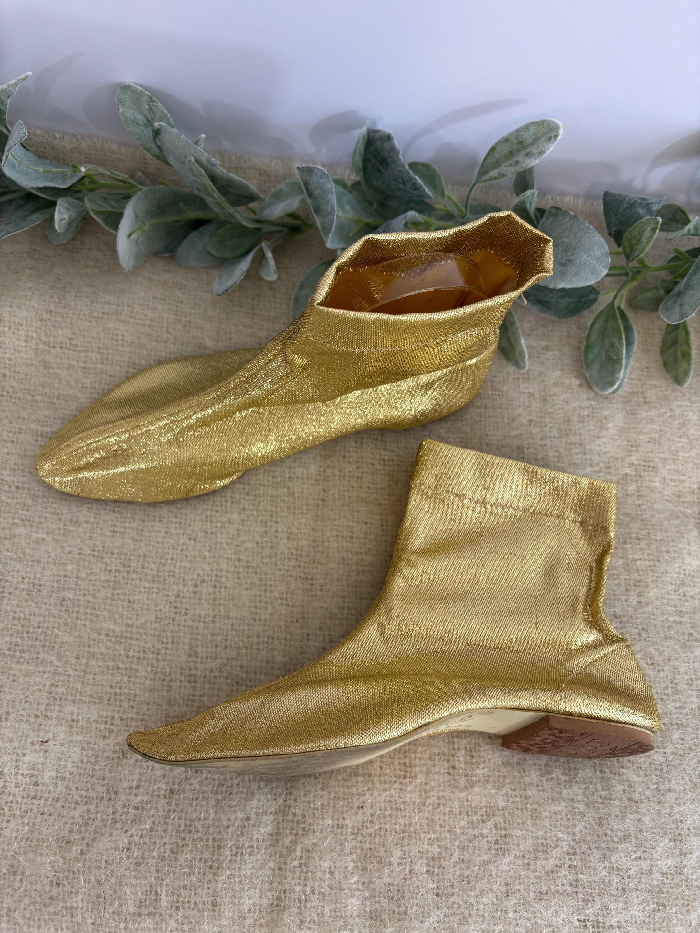 Bertlyn slip on gold boots women 7 7.5