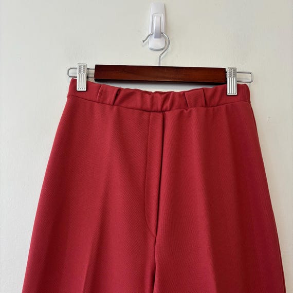 Pull on elastic waist pants in mauve - image 3