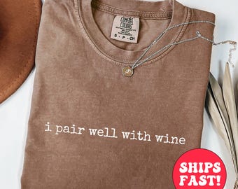 Comfort Colors Weinfarbenes T-Shirt: Passt gut zu Wein, Damen-Brunch-Outfit, Damen-T-Shirts