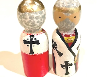 Wooden hand painted 2.6” St Nicholas peg doll. Perfect for name day gift, Christmas, sailors, children and travelers.