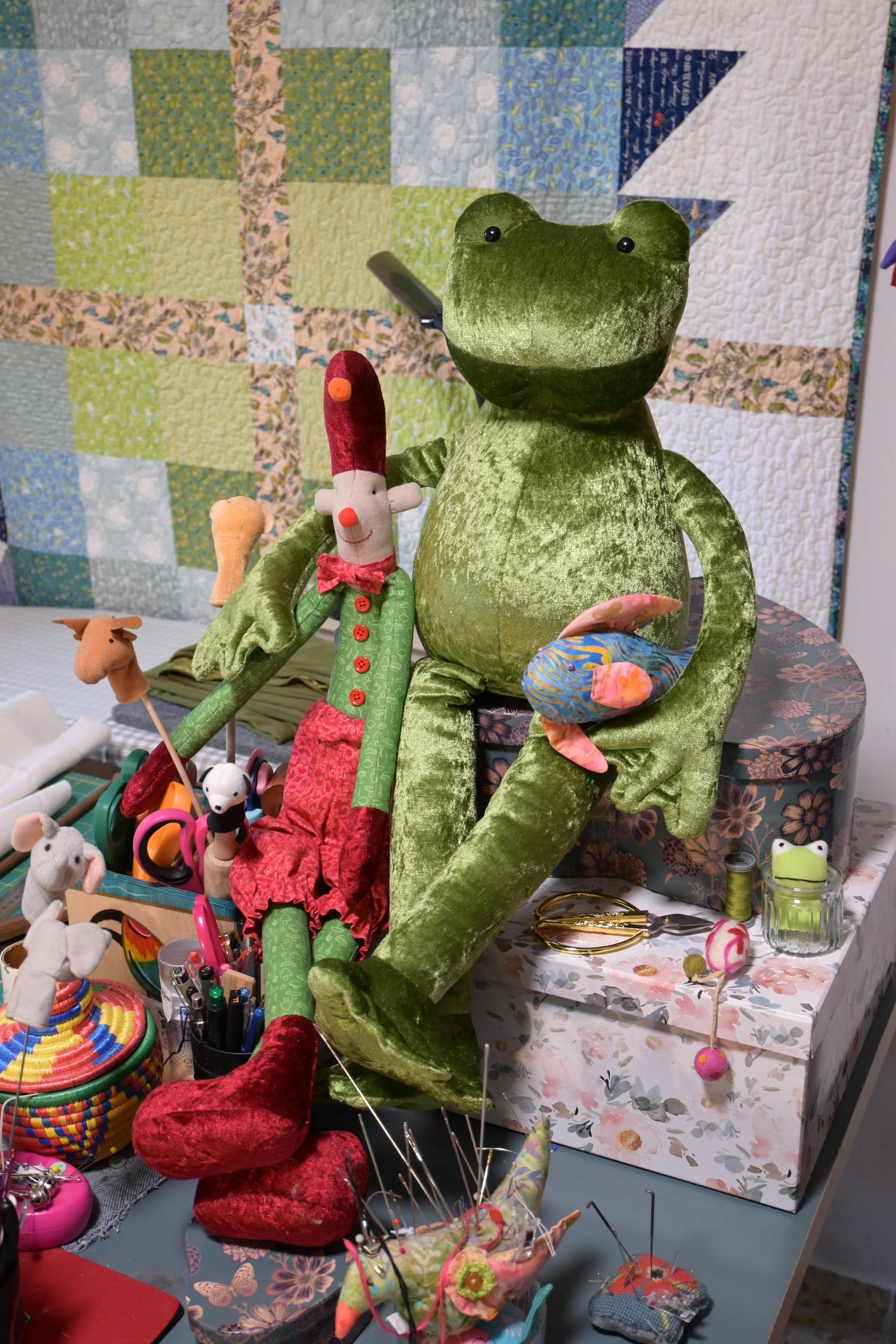 Frog Plushie Sewing Pattern - PDF Templates & Tutorial for Froggy ...
