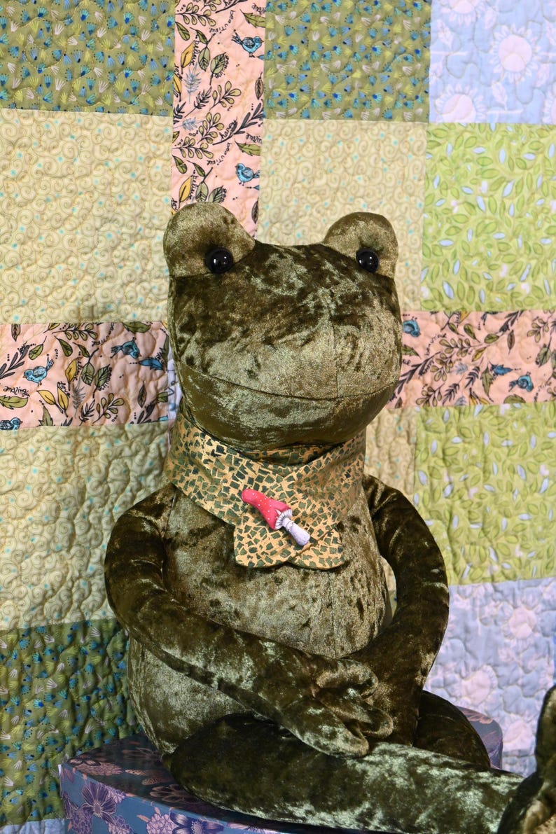 Frog Plushie Sewing Pattern - PDF Templates & Tutorial for Froggy ...