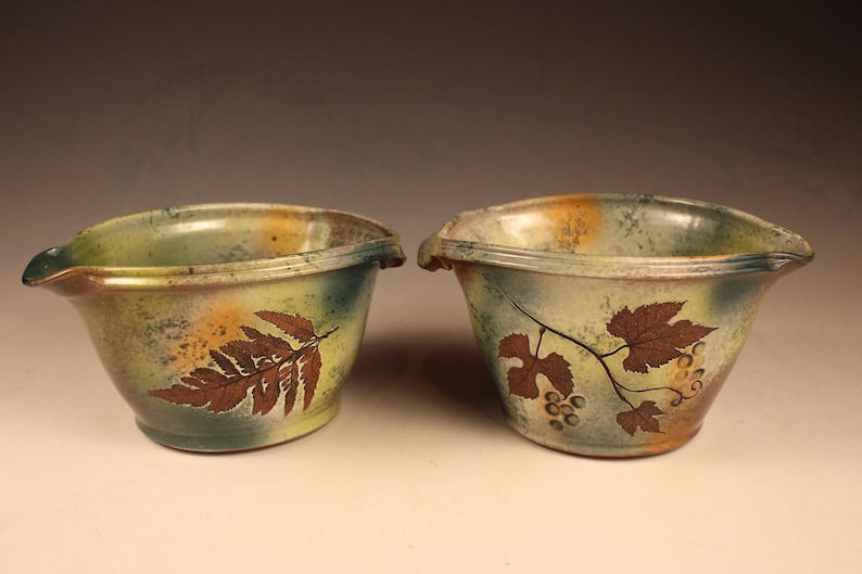 Ceramic Mixing Bowl , Pottery Batter Bowl-Handled Bowl with Green Leaf Glaze in Oak & Fern stoneware fern/ grapevine