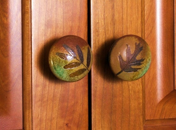 Two Cabinet Knobs Pulls Rustic Cabin Ceramic Botanical Etsy