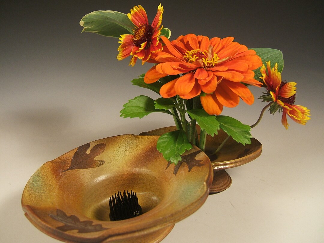 Ikebana Vase Pin Frog With Leaves Etsy
