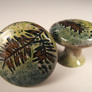 2 Hemlock ceramic cabinet door knobs drawer pulls in green leaf glaze