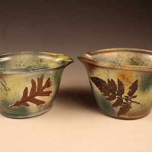 Ceramic Mixing Bowl , Pottery Batter Bowl-Handled Bowl with Green Leaf Glaze in Oak & Fern stoneware fern/white oak