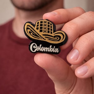 Aimant pour réfrigérateur colombien fait main - Culture du café colorée et mini-figurines - Souvenir artisanal de Colombie