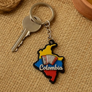 Colombia Map Keychain – Handmade Colombian Souvenir, Colorful Flag Keyring, Fair Trade Gift, Travel Keepsake