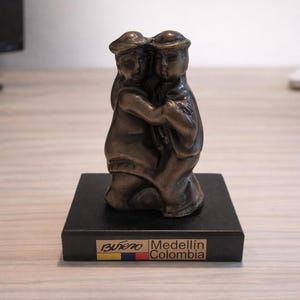 Botero sculpture - Etsy 日本