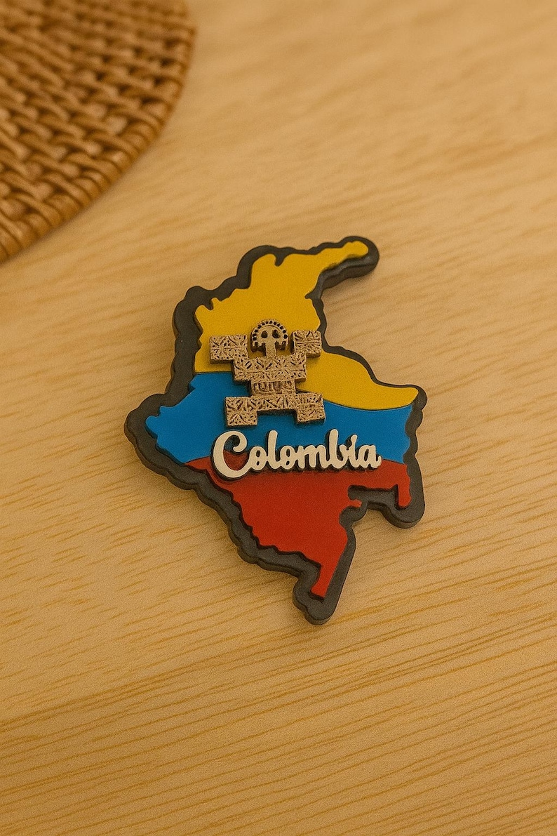 Colombian Map Fridge Magnet with Cultural Icons – Coffee, Chiva, Parrot, Symbols Figura Quimbaya