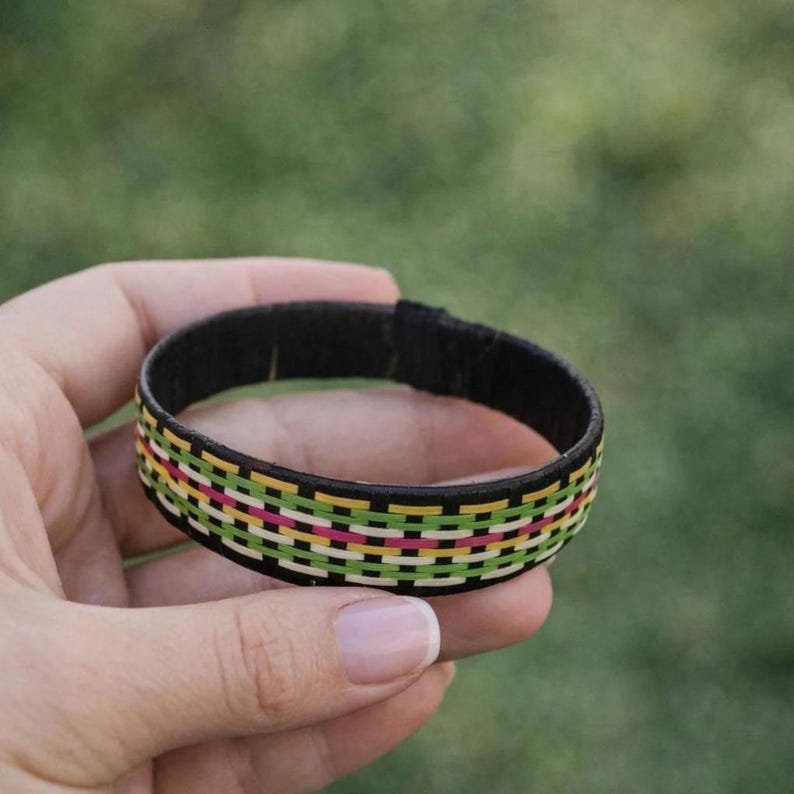 Handmade Colombian Caña Flecha Bracelet | Vueltiao Fiber Artisan Jewelry Gift