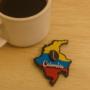 Colombian Map Fridge Magnet with Cultural Icons – Coffee, Chiva, Parrot, Symbols Grano de Café