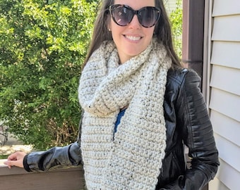 Absolute Beginner Single Crochet Scarf Pattern | DIGITAL PDF DOWNLOAD | super bulky yarn, super fast crochet scarf pattern, video tutorial
