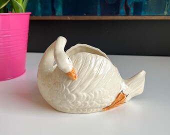 Swan Planter - Vintage plant pot Made in Japan - Delicate orange and black details on soft ivory beige ceramic swan - F306