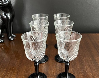 Vintage swirl Aperitif glasses - 6 Luminarc Arcoroc Onyx - 1980's small glasses made in France -Set of Six