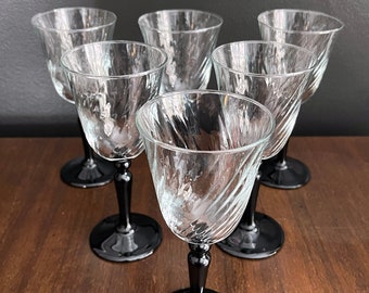 Vintage swirl wine glasses - 6 Luminarc Arcoroc Onyx - 1980's glasses made in France -Set of Six