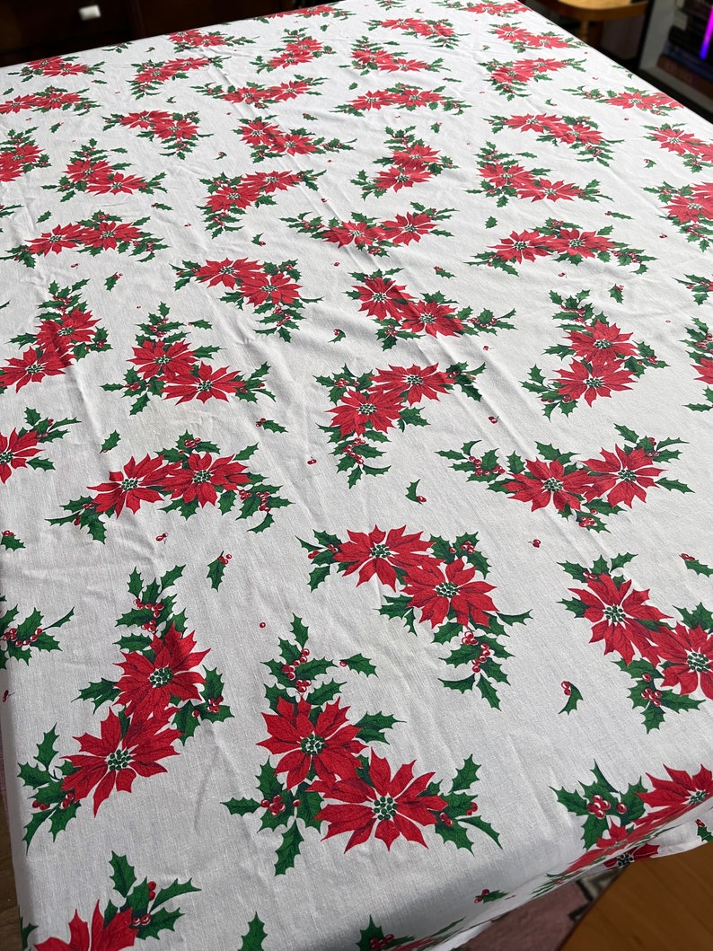 Christmas Poinsettias Cotton Tablecloth or Fabric yardage Vintage 4 1/2 x 9 1/2 feet , Use as a retro tablecloth or as fabric yardage image 3