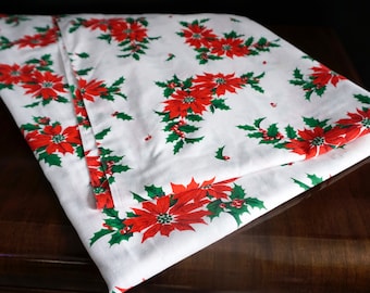 Christmas Poinsettias Cotton Tablecloth or Fabric yardage - Vintage - 4 1/2 x 9 1/2 feet , Use as a retro tablecloth or as fabric yardage