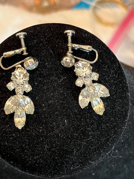 Rhinestone Screw Back Dangle Earrings - image 3