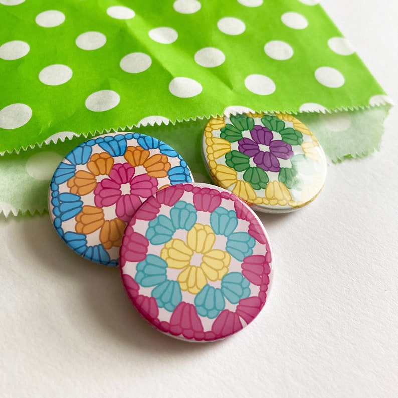 Granny Square Crochet badges, Set of badges, lapel pin, Pin badge, party bag fillers, Yarn gift, crafter gift, fun badge set, crochet gift Pastels