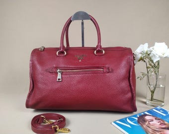 ヴィンテージ PRADA バッグ、レッドレザーの Prada ショルダーバッグ