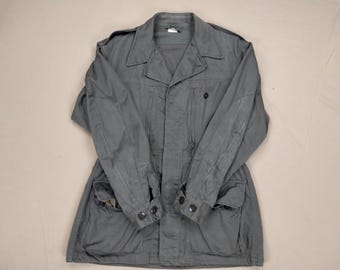 Vintage French army F1-F2 olive field jacket military.