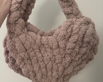 Tutorial per borsa a cuore in maglia grossa Impara a lavorare a