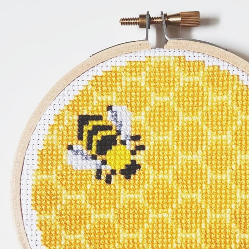 Honey Bee Counted Cross Stitch Pattern PDF Digital Download Etsy