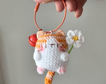 Crocheted Cat Keychain with Flower | Cute Handmade Kitty Plush Charm | Bag Accessory | Animal Keyring Gift