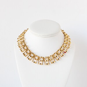 Vintage Gold Tone Dimensional Link Necklace