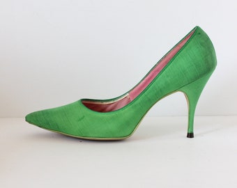 Vintage 1960s L.G. Haig Emerald Green Dyed Stiletto Heels, size 7.5AAA