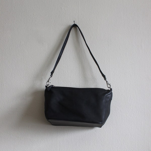 Vintage Black Leather Shoulder Bag