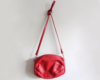 Vintage 1980s Chaus Red Leather Crossbody Bag