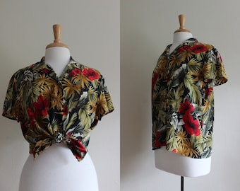 Vintage Short Sleeve Tropical Floral Print 100% Silk Button Down Top