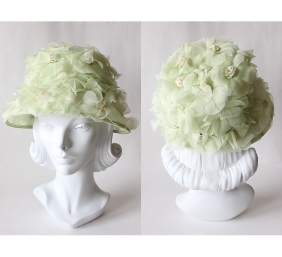 1960s Hat / Vintage Pistachio Green Floral Bucket… - image 1