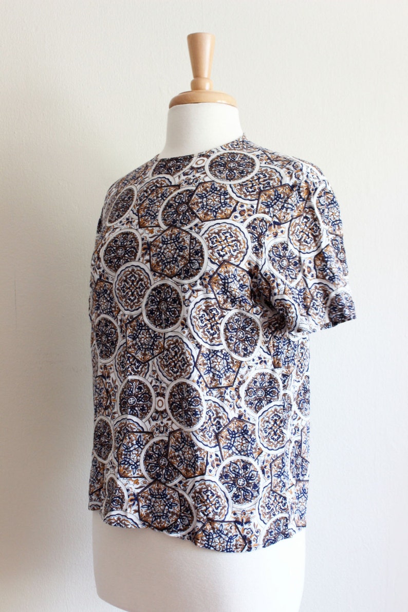 Brown Mandala Print Short Sleeve Top Vintage Navy White