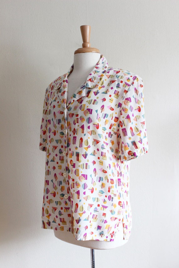 Vintage Colorful Print Ivory Silk Short Sleeve Bu… - image 3