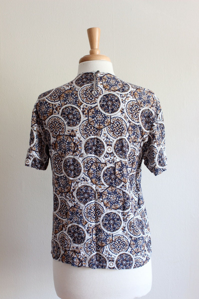 Brown Mandala Print Short Sleeve Top Vintage Navy White
