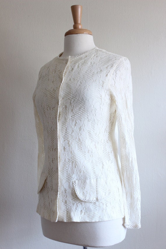 Vintage 1960s Ivory Lace Cardigan Top - image 3